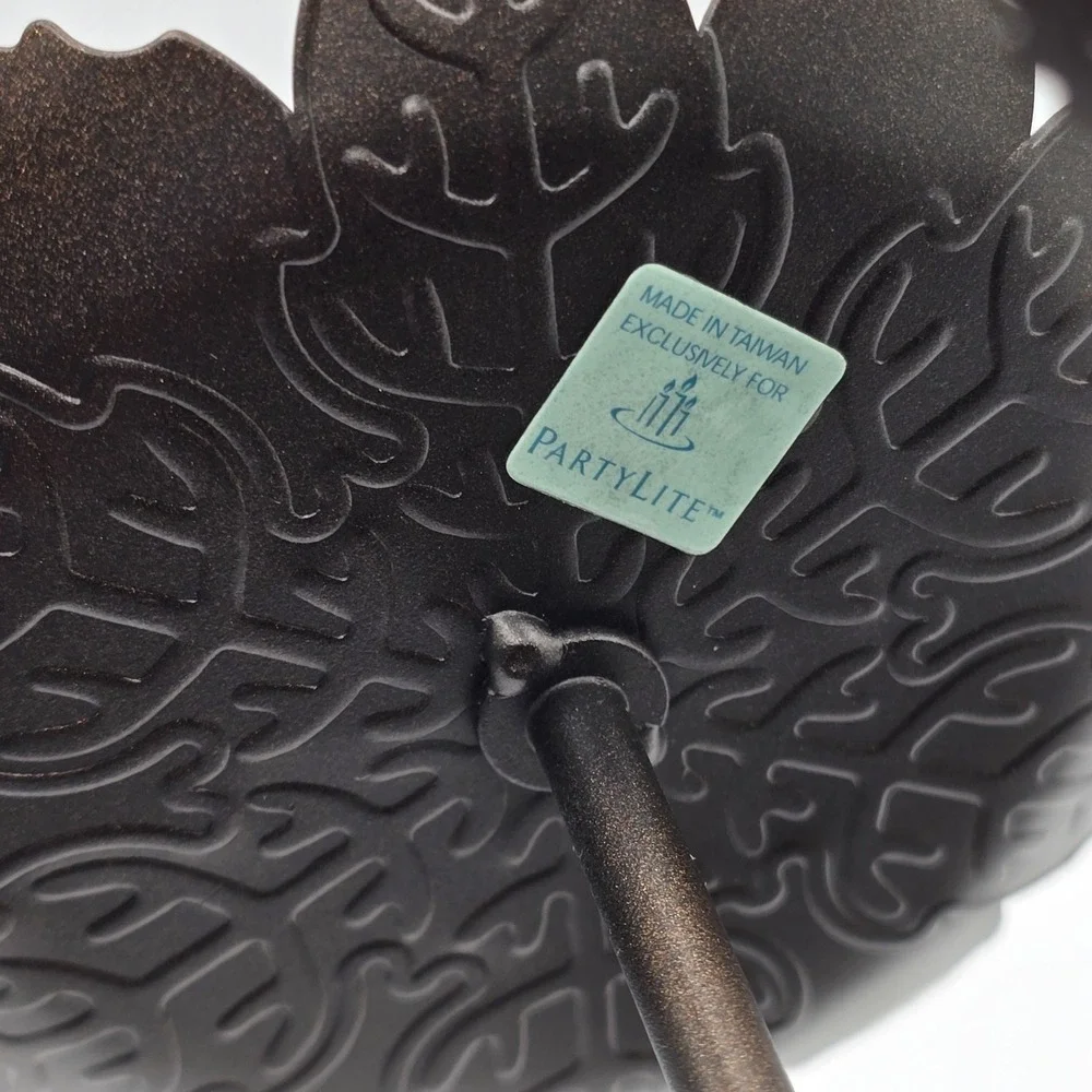 Vintage PartyLite P7528 Leaf Viking Metal Candle‎ Holder